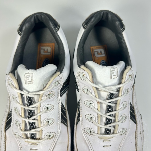 FootJoy FJ Contour Series White Leather Spikes Golf Shoe 54051; Men's Size 9.5 M - Picture 11 of 16